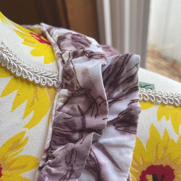 Banana Republic Soft & Flowy Ruffle Neck Sleeveless Top Medium - Picture 14 of 15